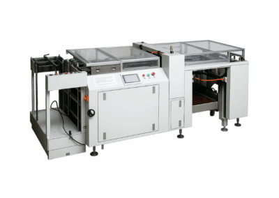 Automatický děrovací stroj SPB-550