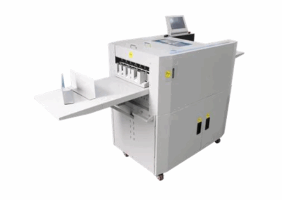 Bigovací a řezací stroj 8336BSC MultiCard Pro